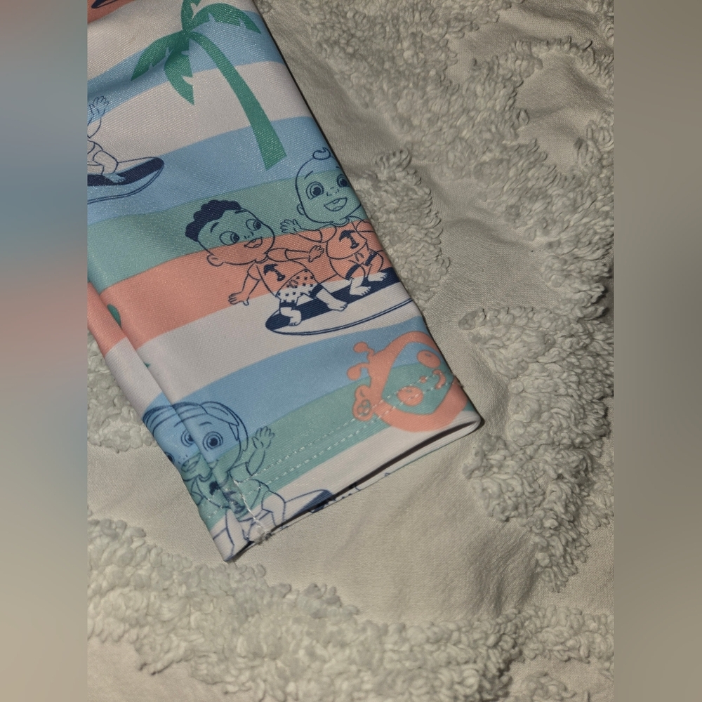 CoComelon 2 Piece Girl's Swim Set Long Sleeve Cut Out In Back Size 2T - Picture 8 of 13